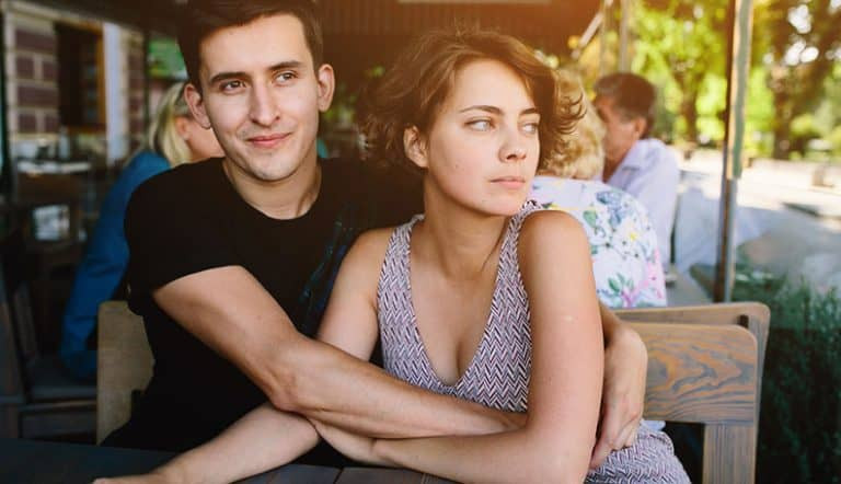 备胎男友：你是她的唯一还是备选？